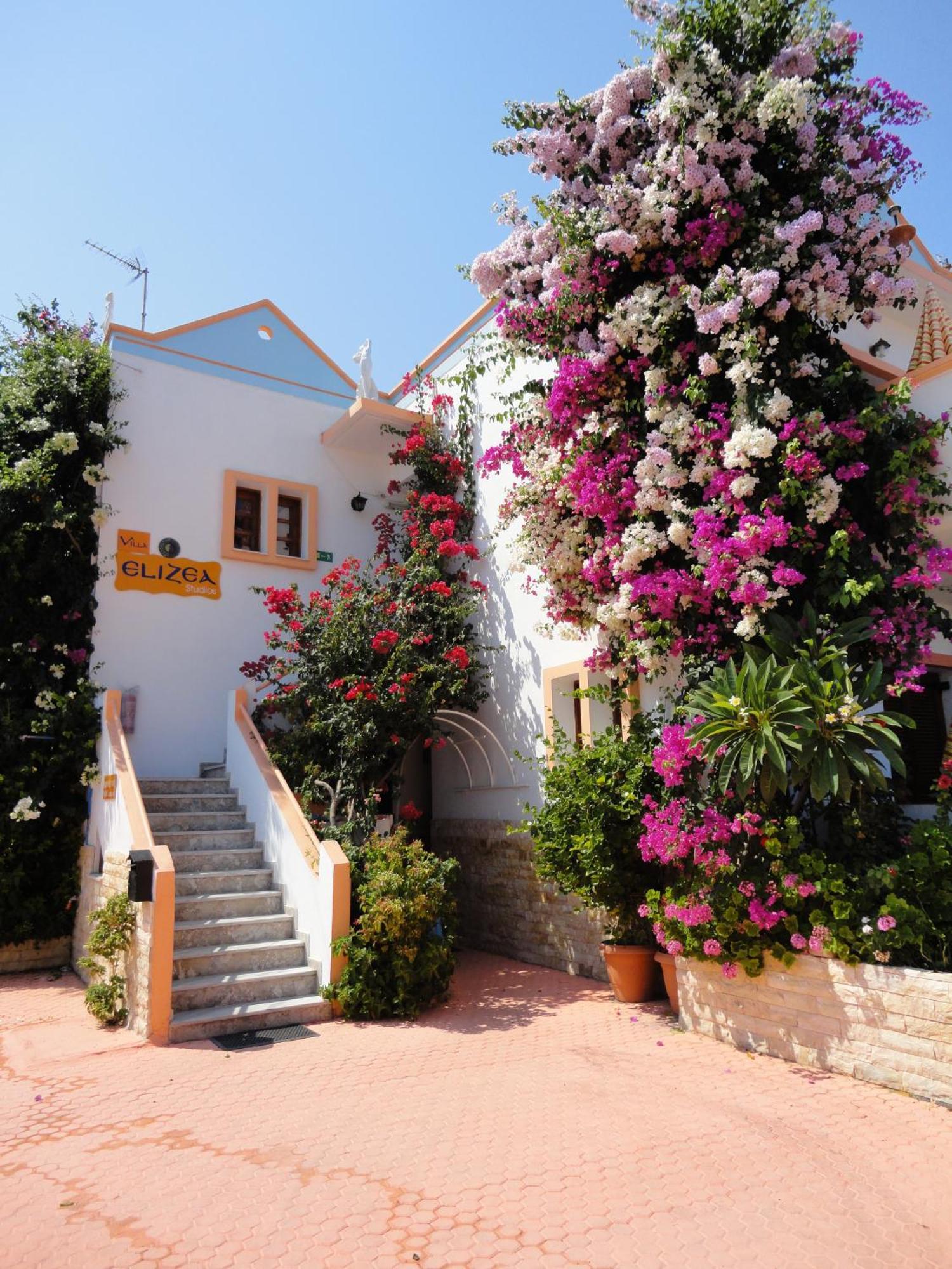 Villa Elizea スタロス エクステリア 写真